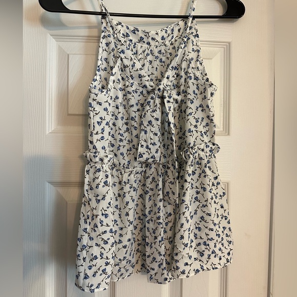 Spaghetti strap top - Picture 2 of 3